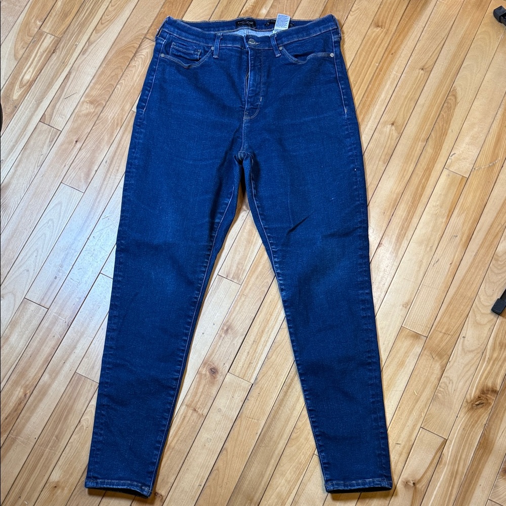 Women's Blue Jeans